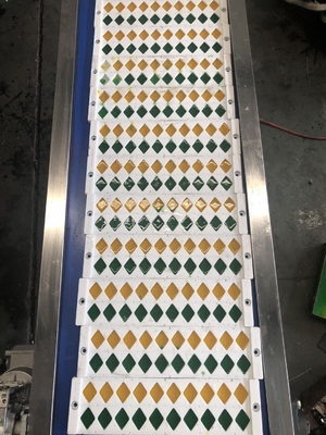 Automatische Manuelle Süßigkeitenmaschine Weichkautschukige Gummi-Gummi-Gelee-Harde Süßigkeitenmaschine für die Zuckerproduktion