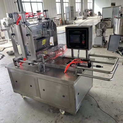 Online-Kauf 1900*980*1700mm Süßigkeitenziehmaschine für neue Produkte