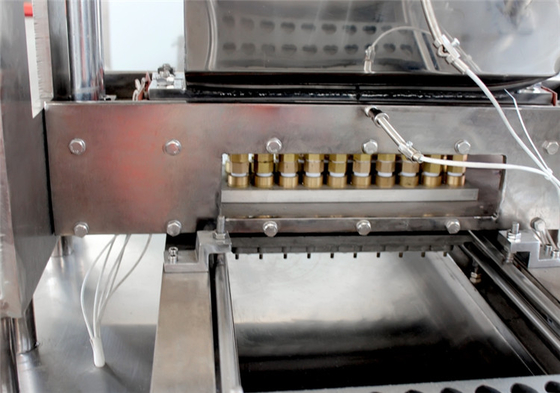 220V Gummy Bear-Maschine Süßigkeitenmachine Gummy Depositor-Maschine 1900*900*1620mm