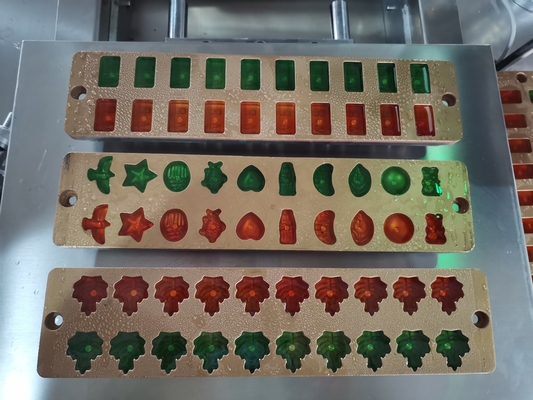 Nach-Service Videotechnische Unterstützung Große Gummy Candy Machinery für 220V Spannung