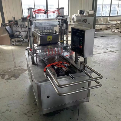 Automatische Vitamine Süßigkeiten Produktion Gummi-Making-Maschine 20-50kg Kapazität CE zugelassen